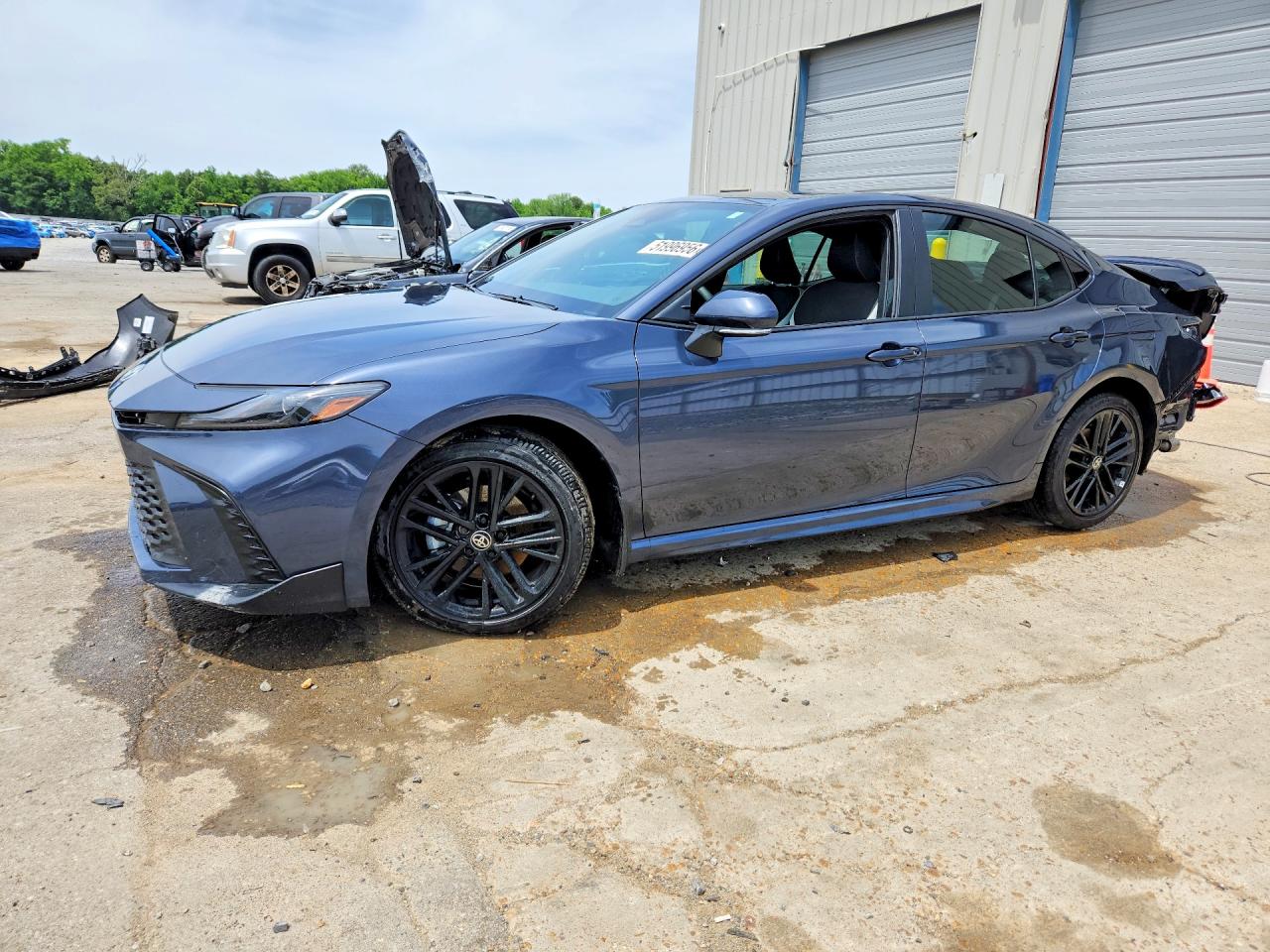 2026 TOYOTA CAMRY