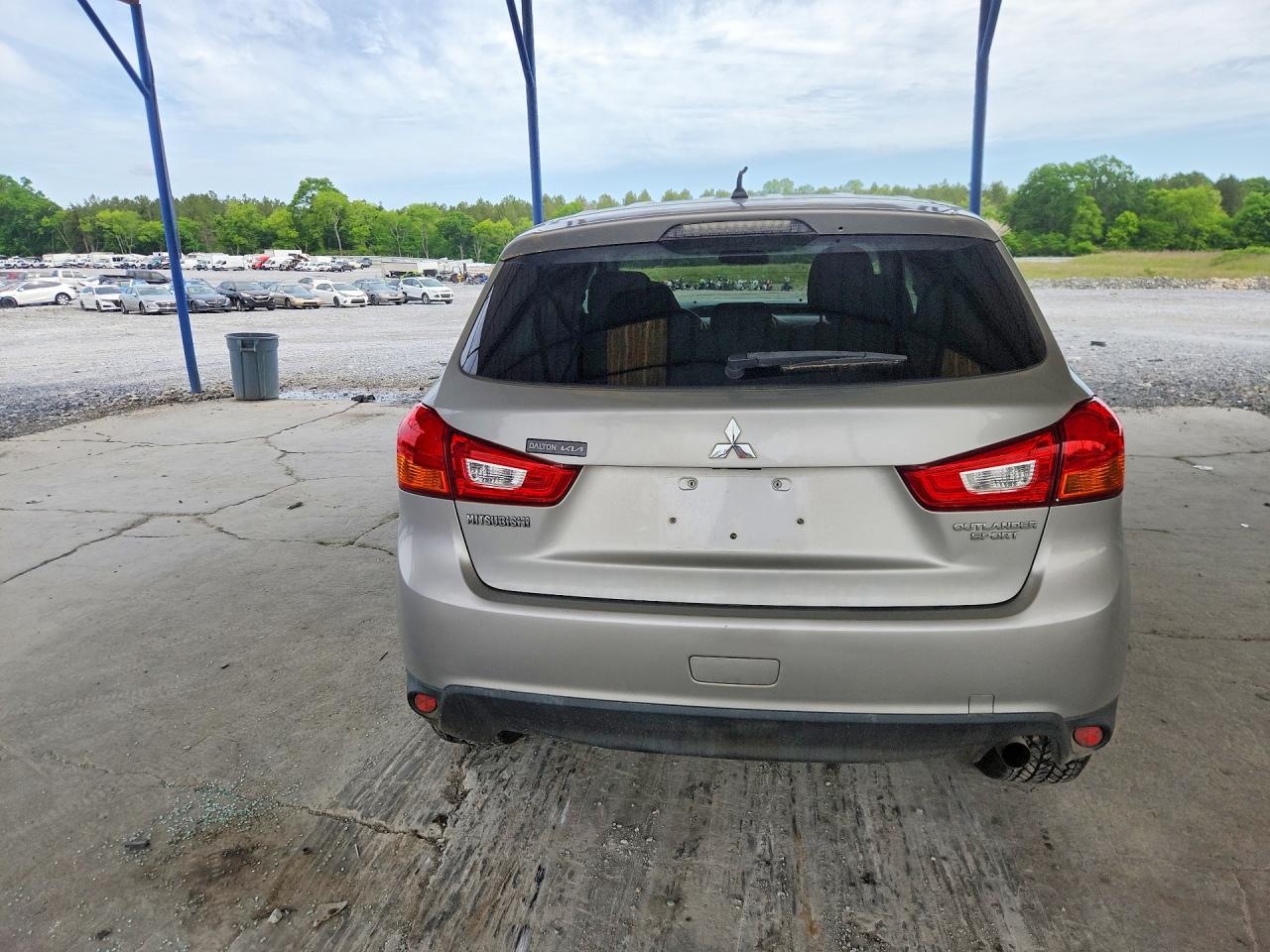 2015 MITSUBISHI OUTLANDER