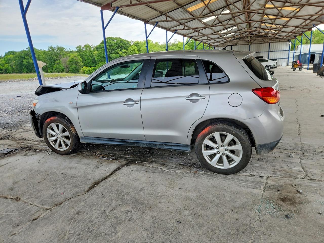 2015 MITSUBISHI OUTLANDER