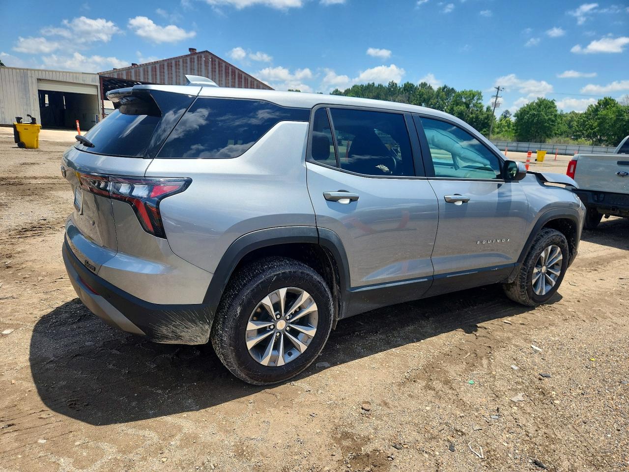 2025 CHEVROLET EQUINOX