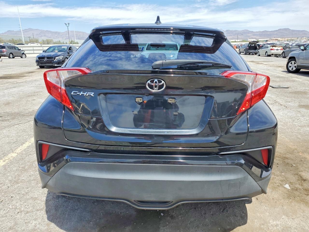 2021 TOYOTA C-HR