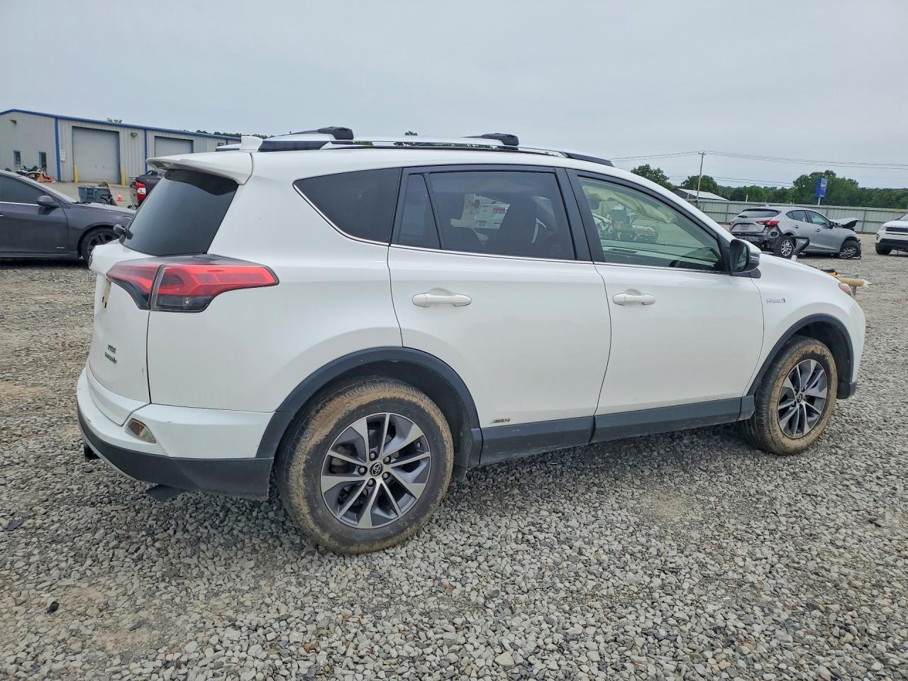 2016 TOYOTA RAV4