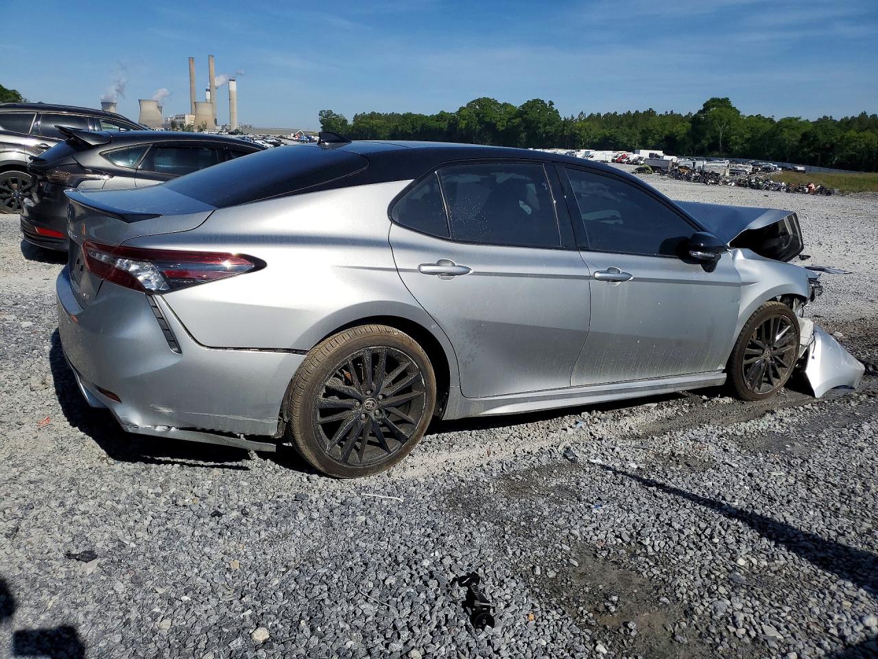 2023 TOYOTA CAMRY
