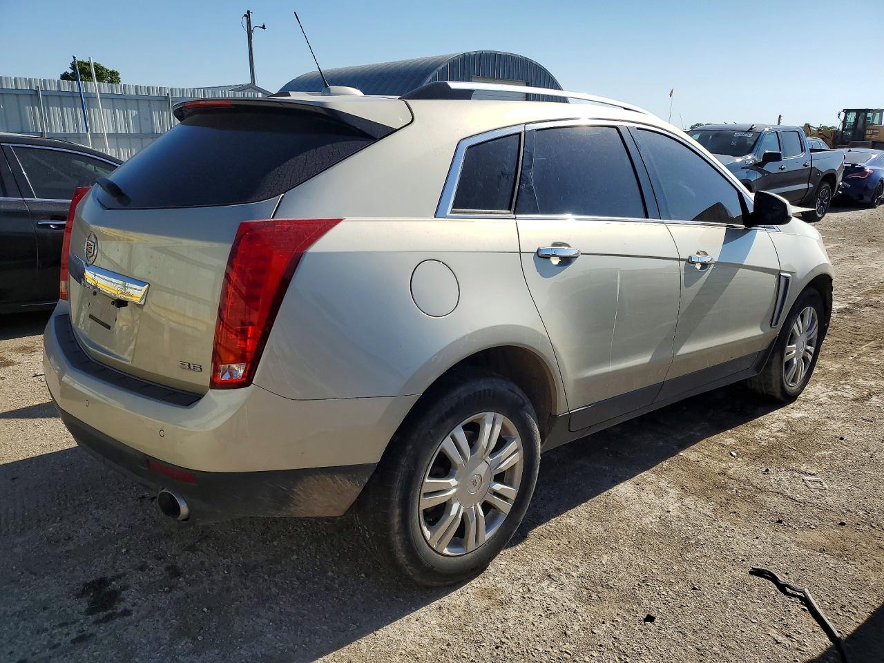 2016 CADILLAC SRX