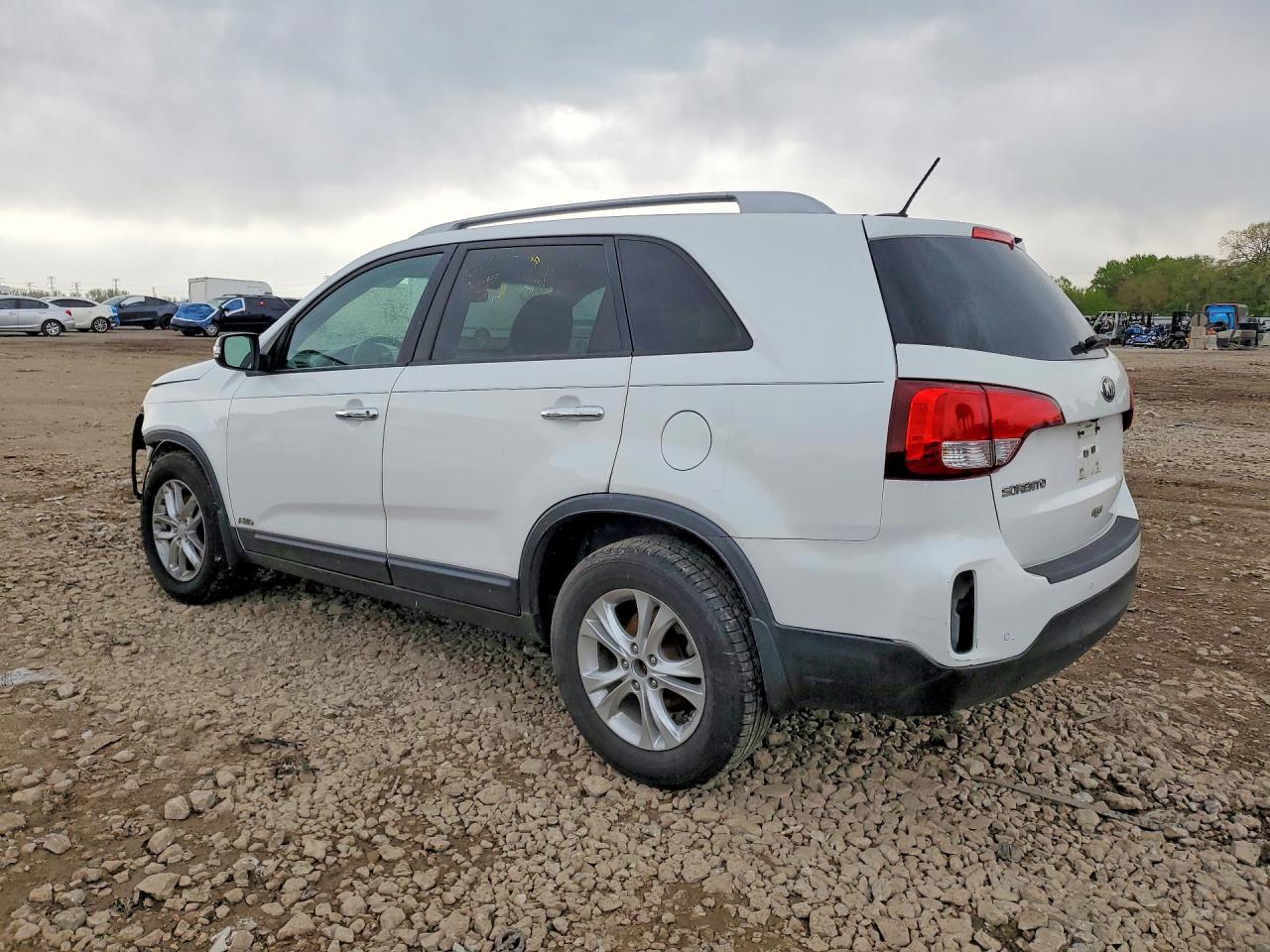 2014 KIA SORENTO