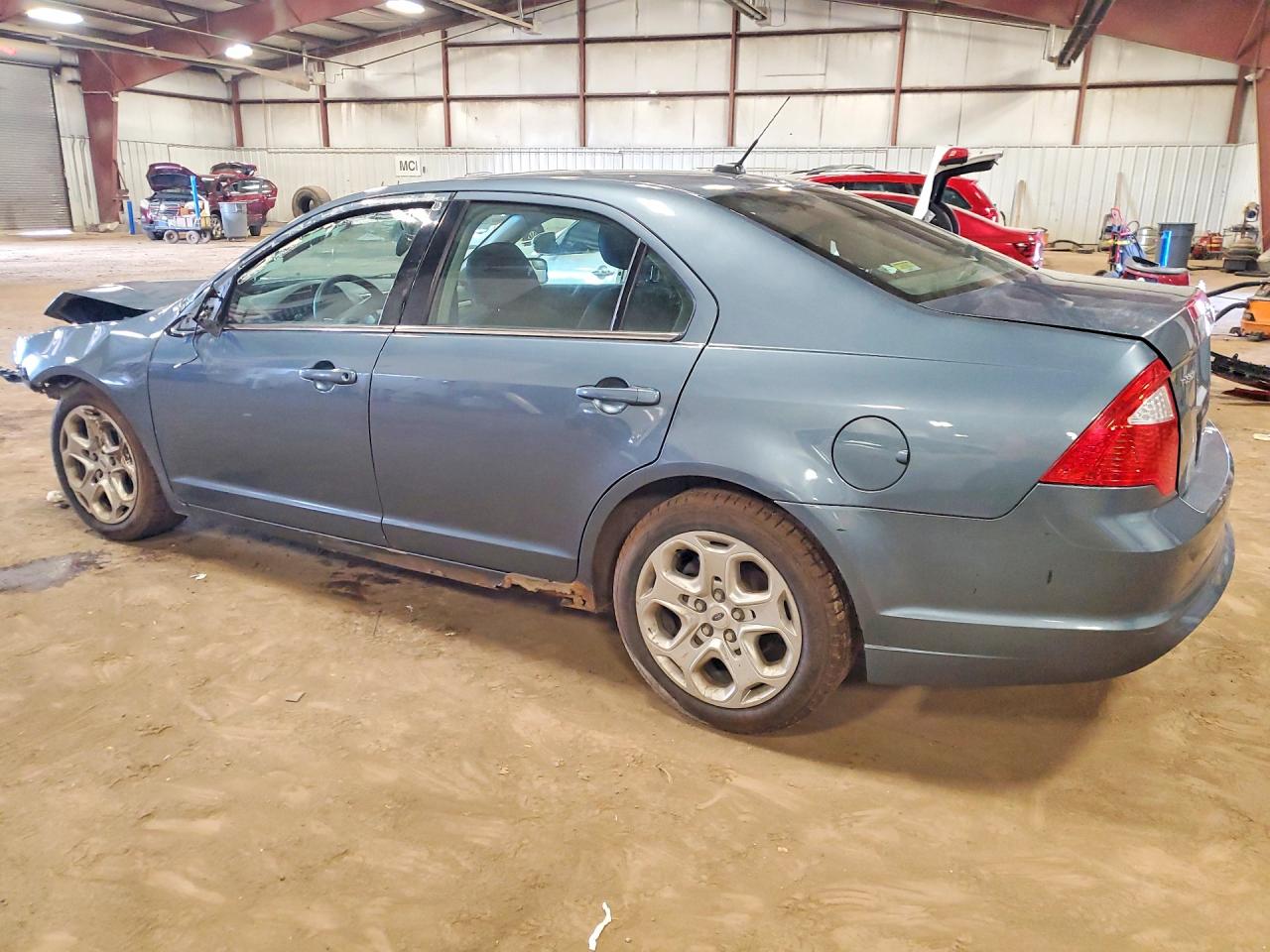 2011 FORD FUSION