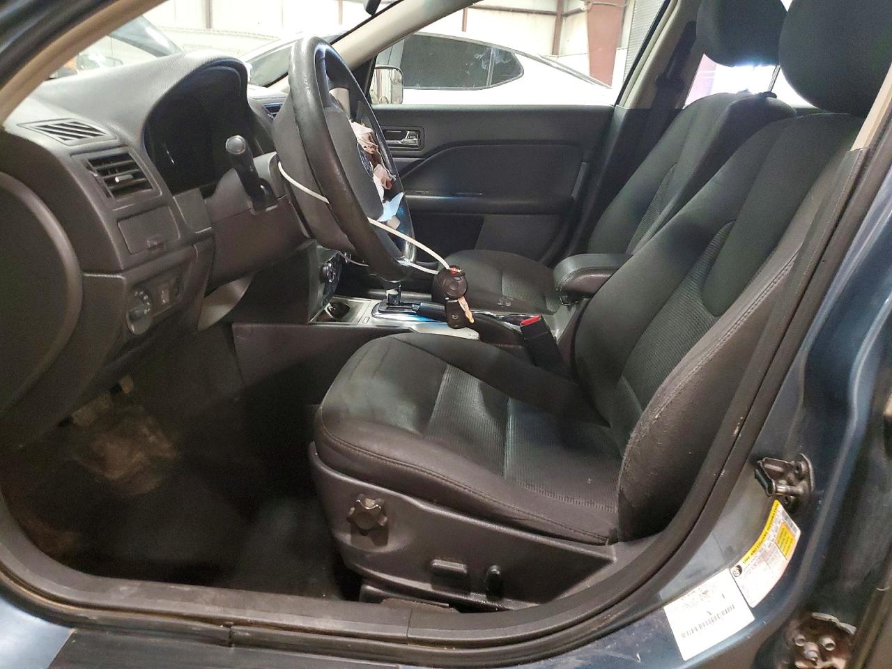 2011 FORD FUSION