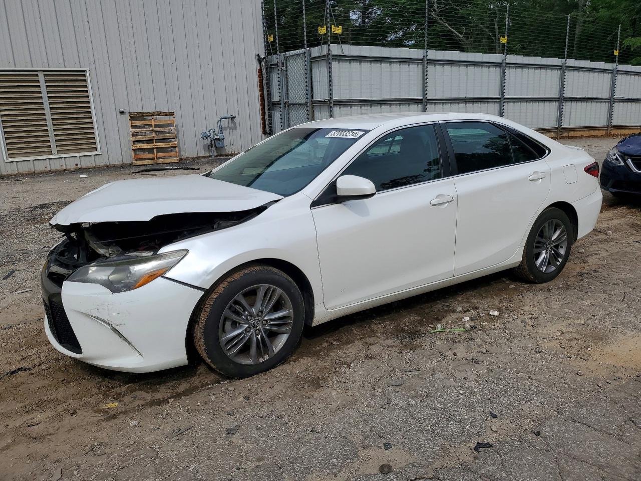 2015 TOYOTA CAMRY