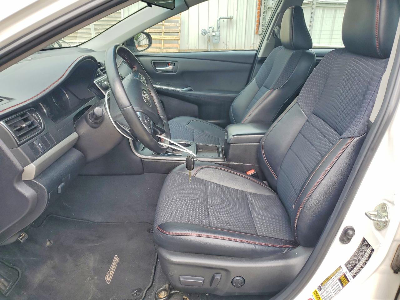 2015 TOYOTA CAMRY