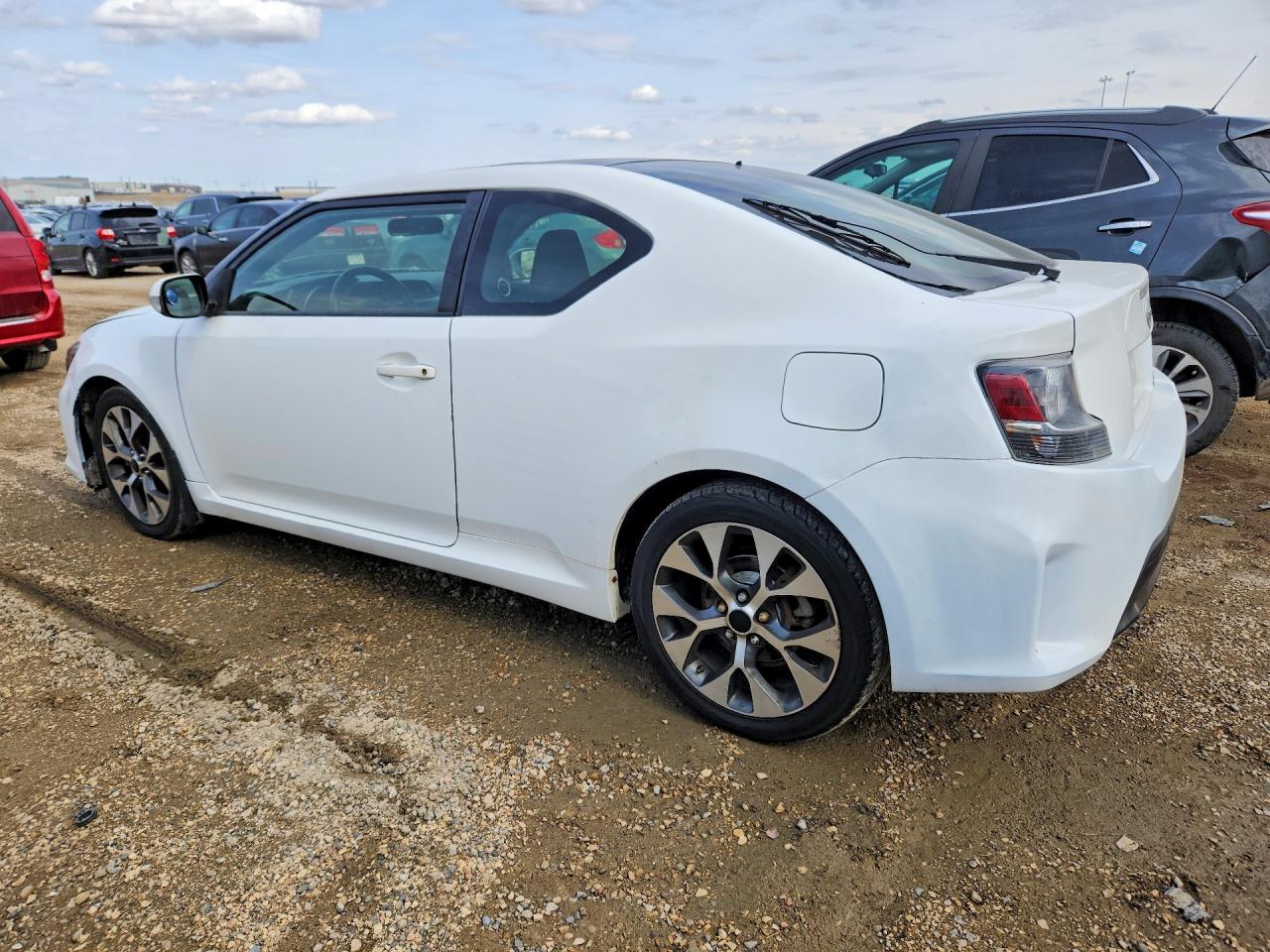 2014 TOYOTA SCION