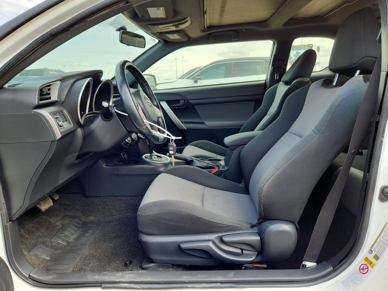 2014 TOYOTA SCION