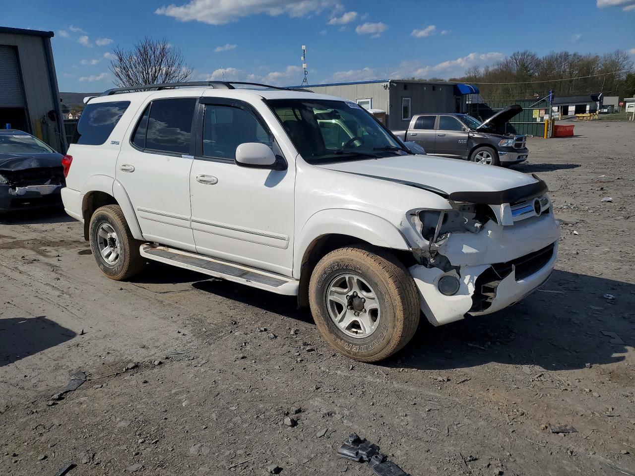 2005 TOYOTA SEQUOIA