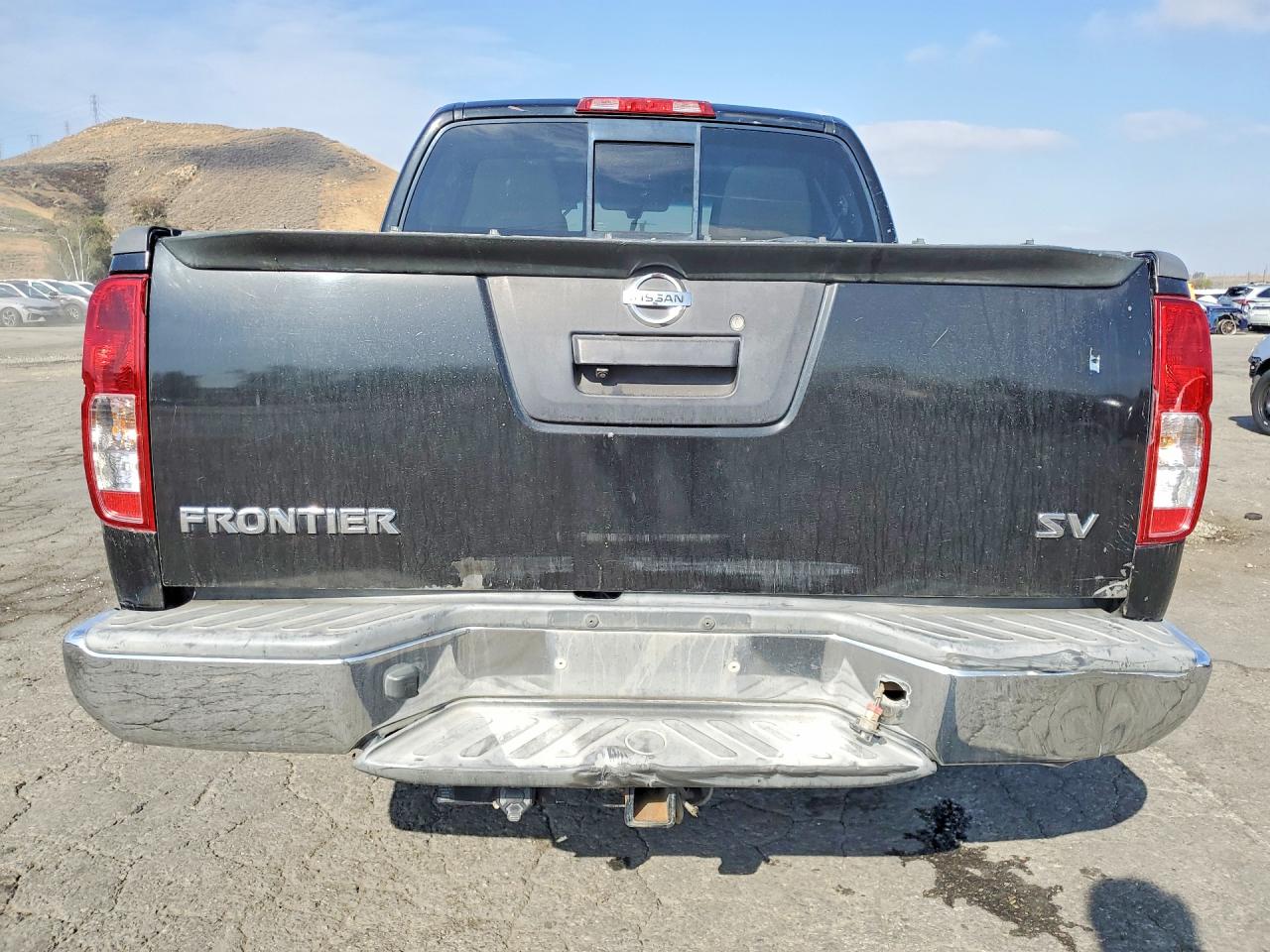 2017 NISSAN FRONTIER