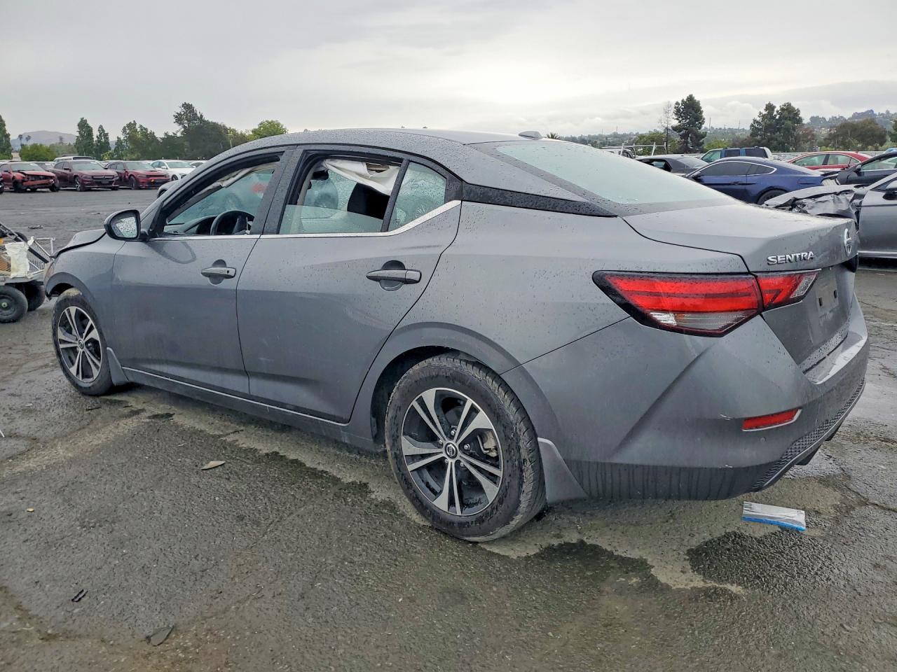 2022 NISSAN SENTRA