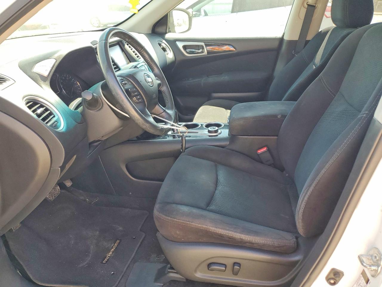 2016 NISSAN PATHFINDER