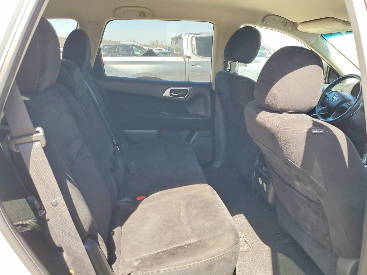 2016 NISSAN PATHFINDER