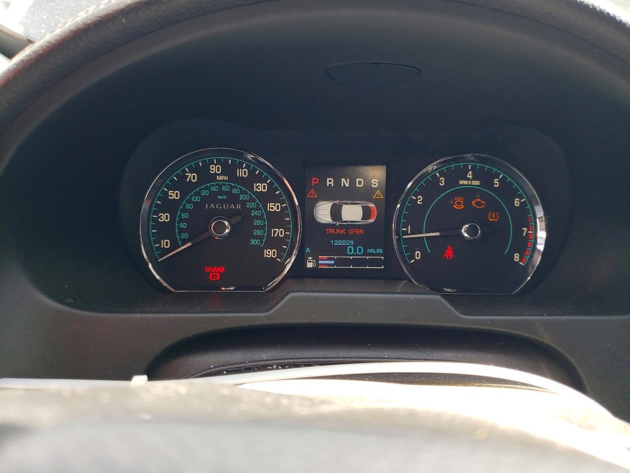 2012 JAGUAR XF