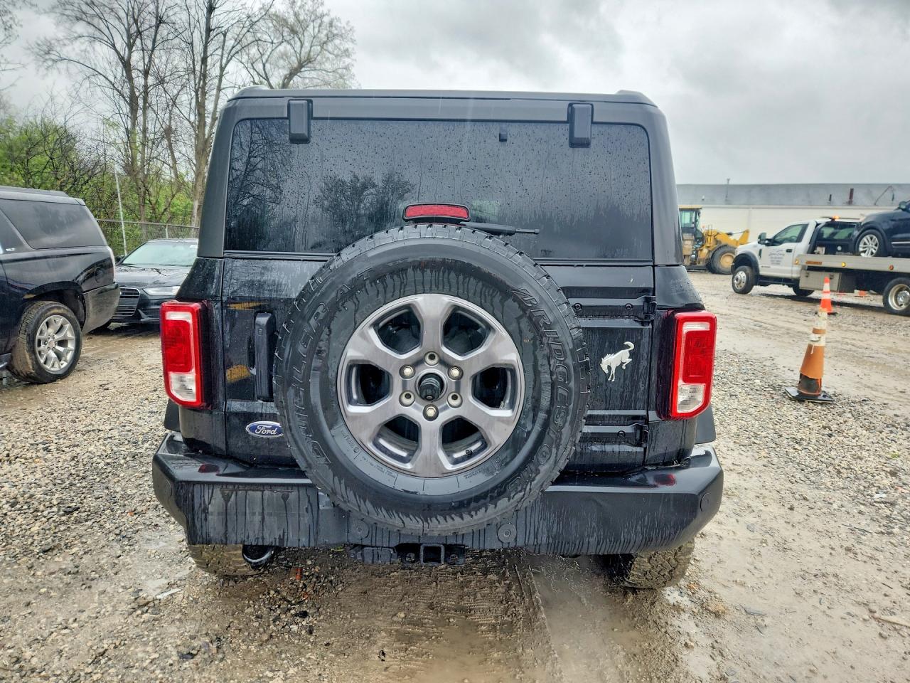 2023 FORD BRONCO