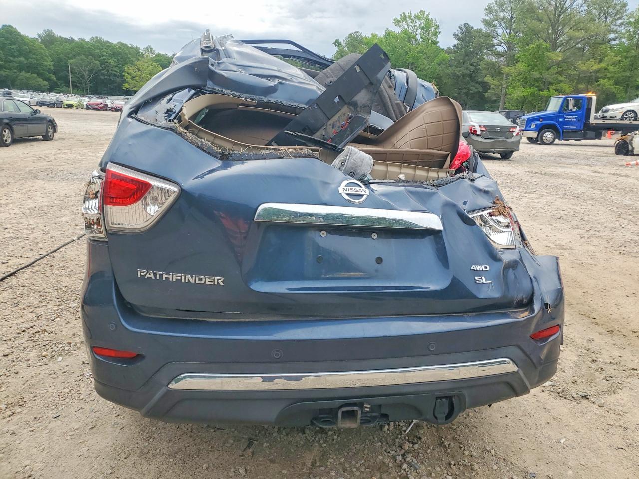2014 NISSAN PATHFINDER
