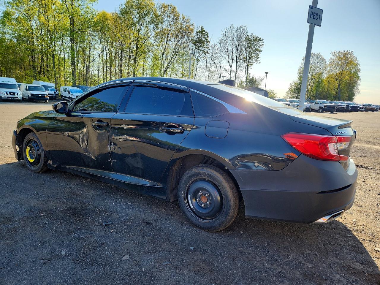 2019 HONDA ACCORD