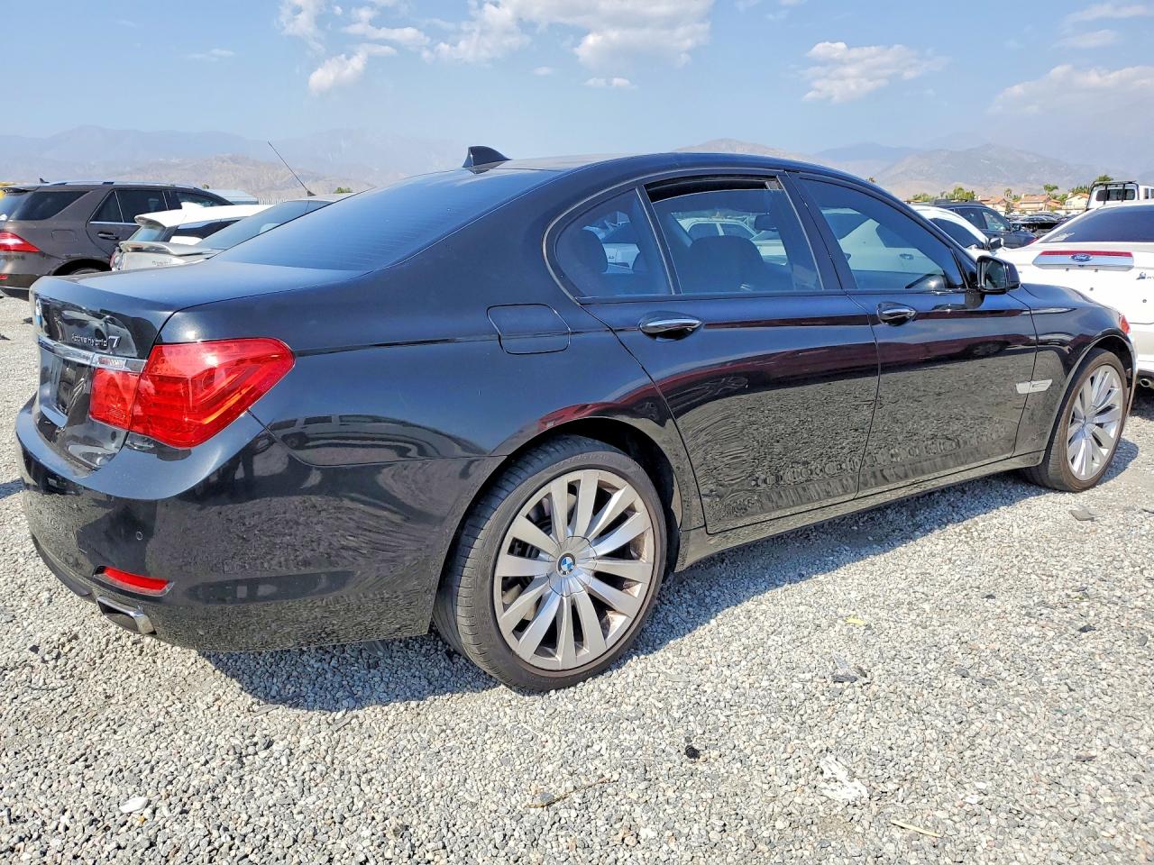 2011 BMW 7 SERIES