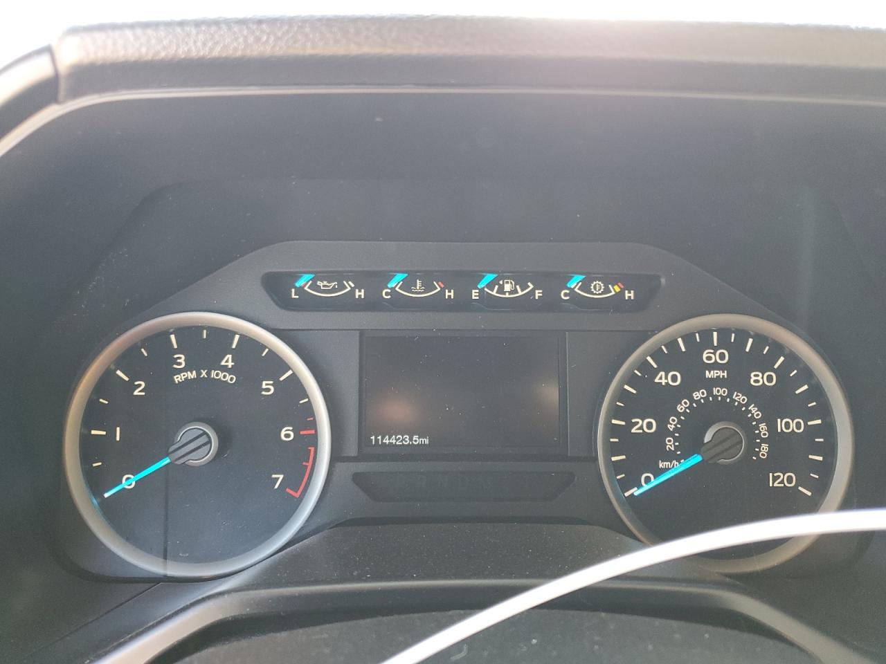 2016 FORD F-150