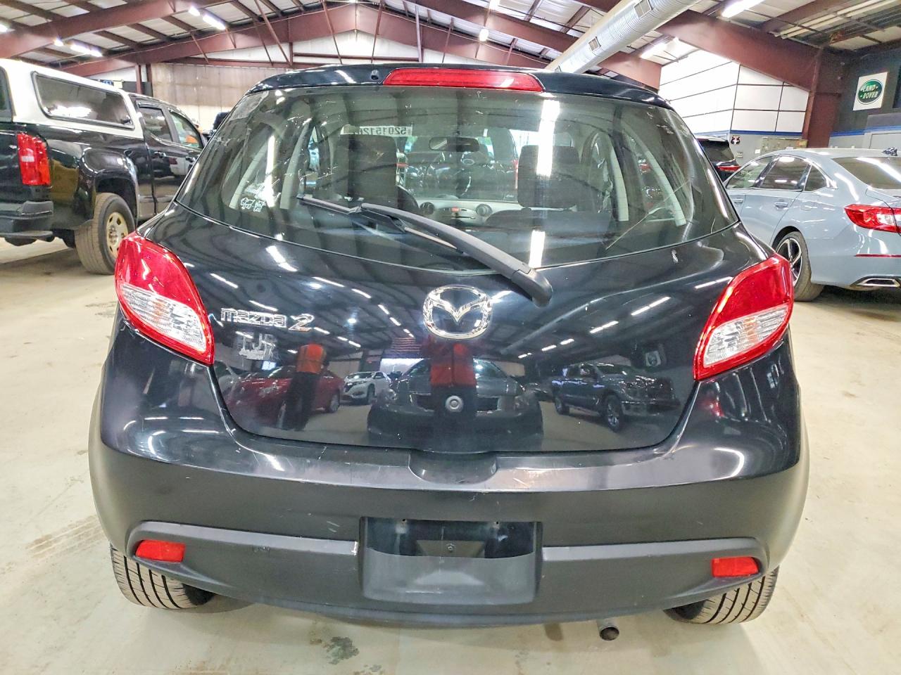 2013 MAZDA 2