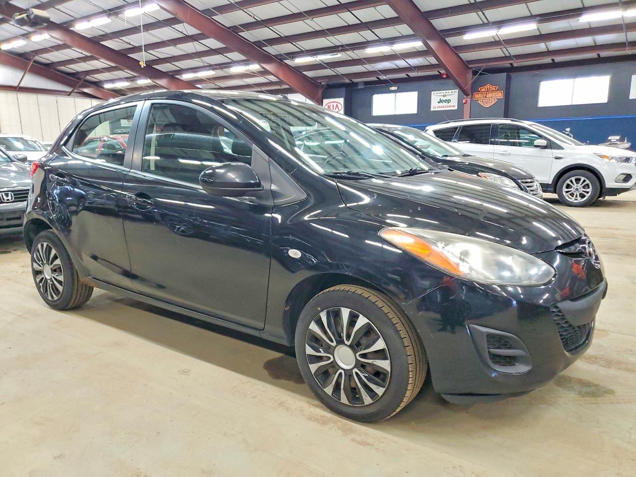 2013 MAZDA 2