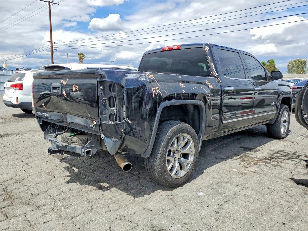 2015 GMC SIERRA