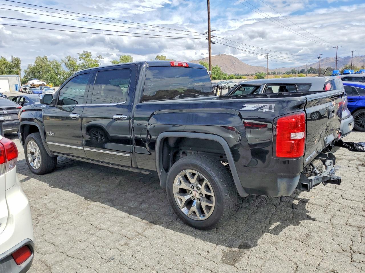 2015 GMC SIERRA