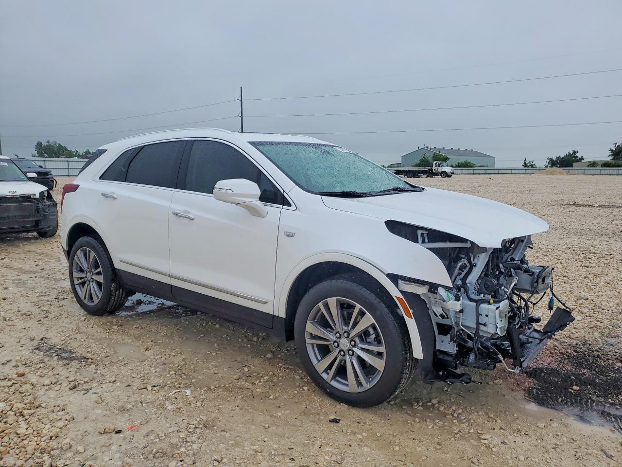 2025 CADILLAC XT5