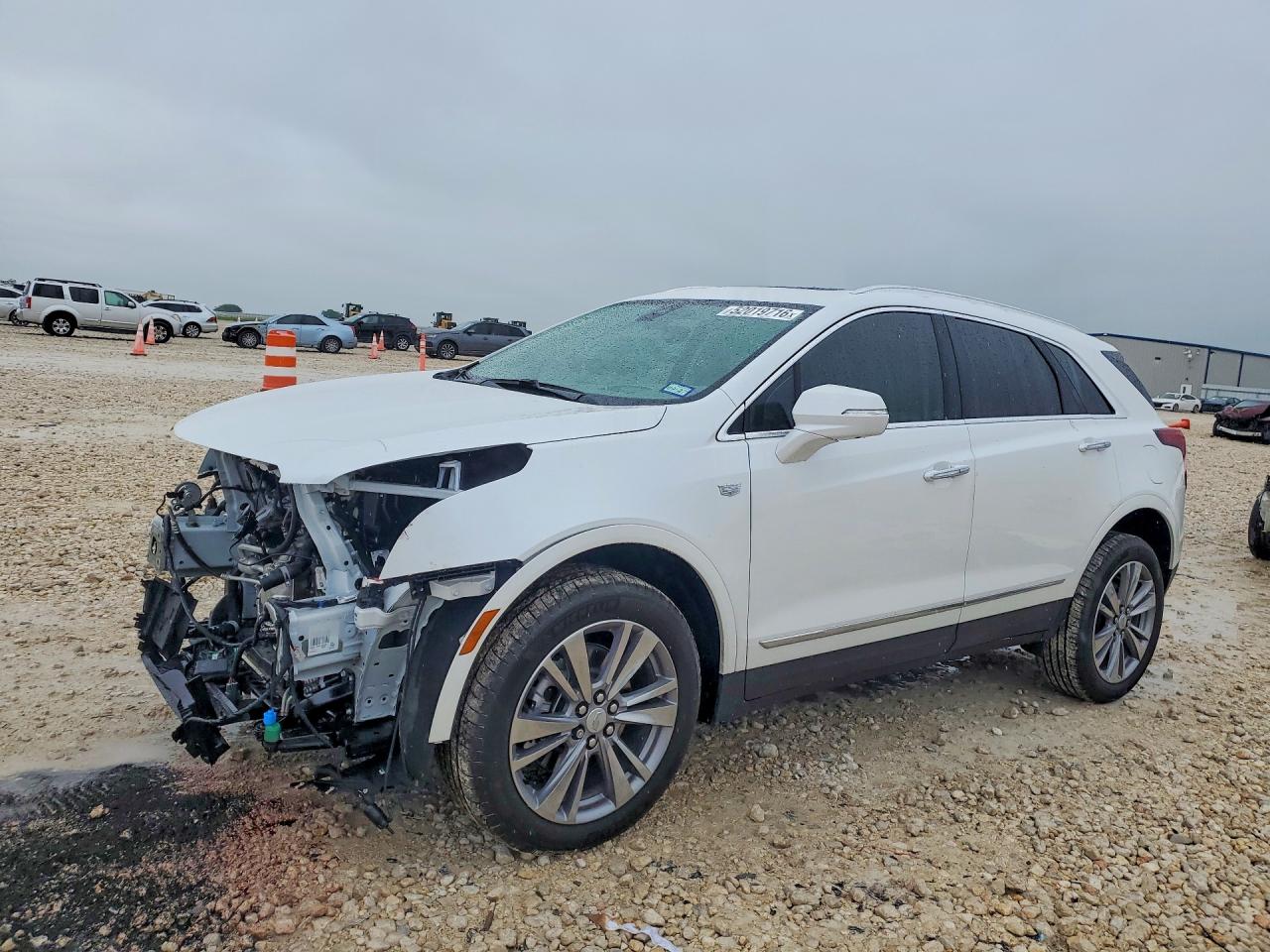 2025 CADILLAC XT5