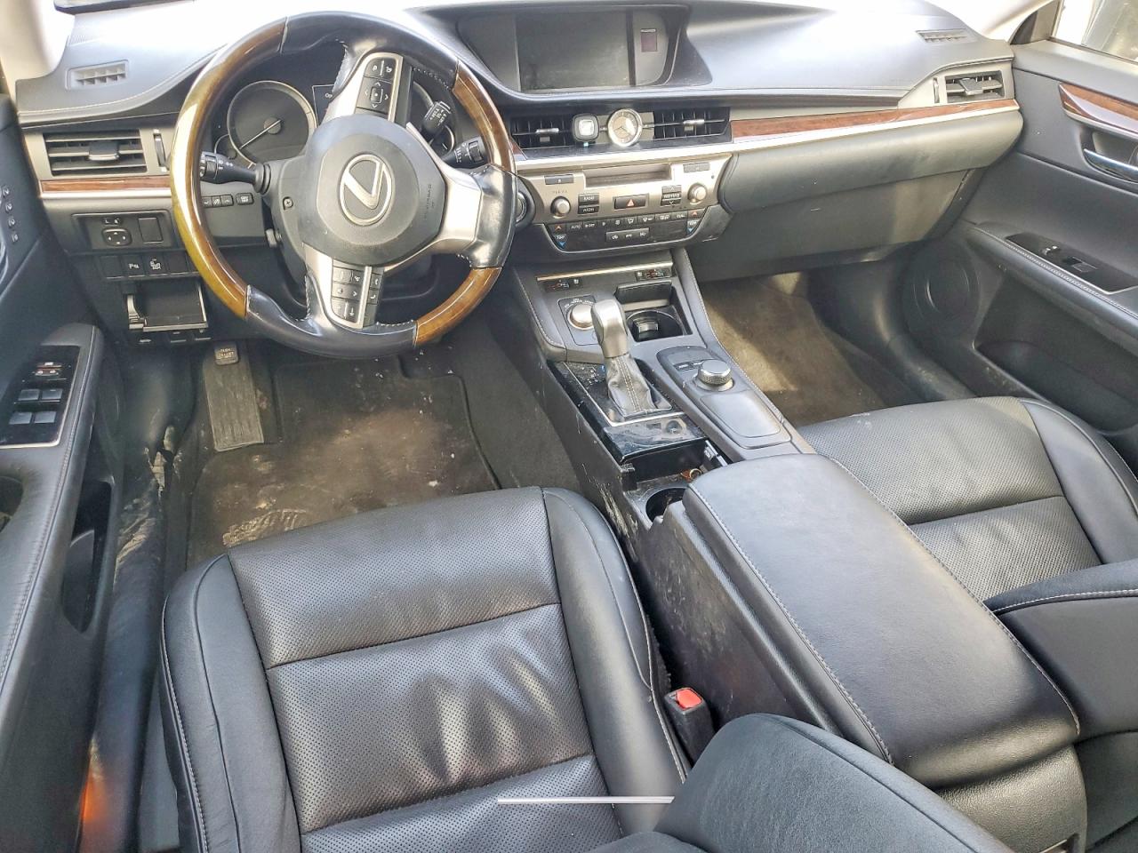 2016 LEXUS ES350