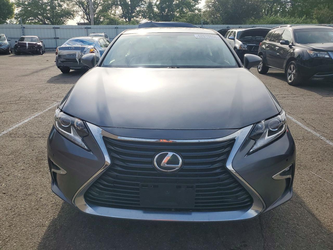 2016 LEXUS ES350