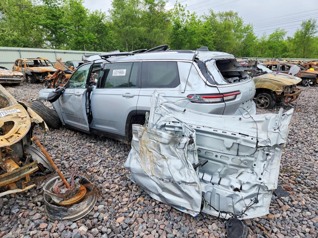 2021 JEEP CHEROKEE