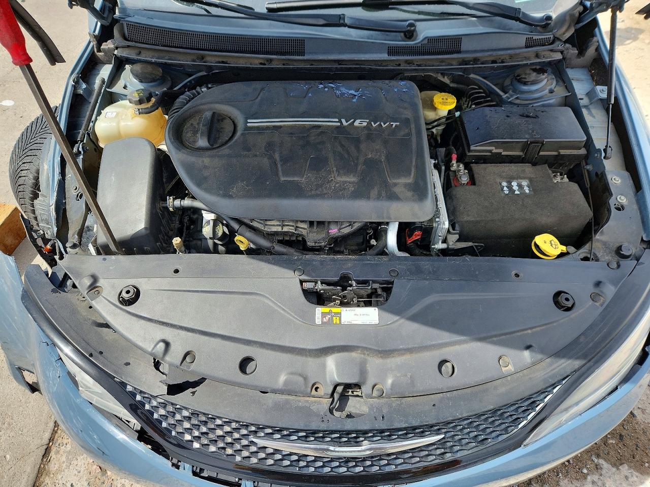 2015 CHRYSLER 200