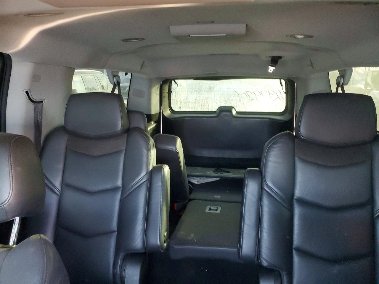 2018 CADILLAC ESCALADE