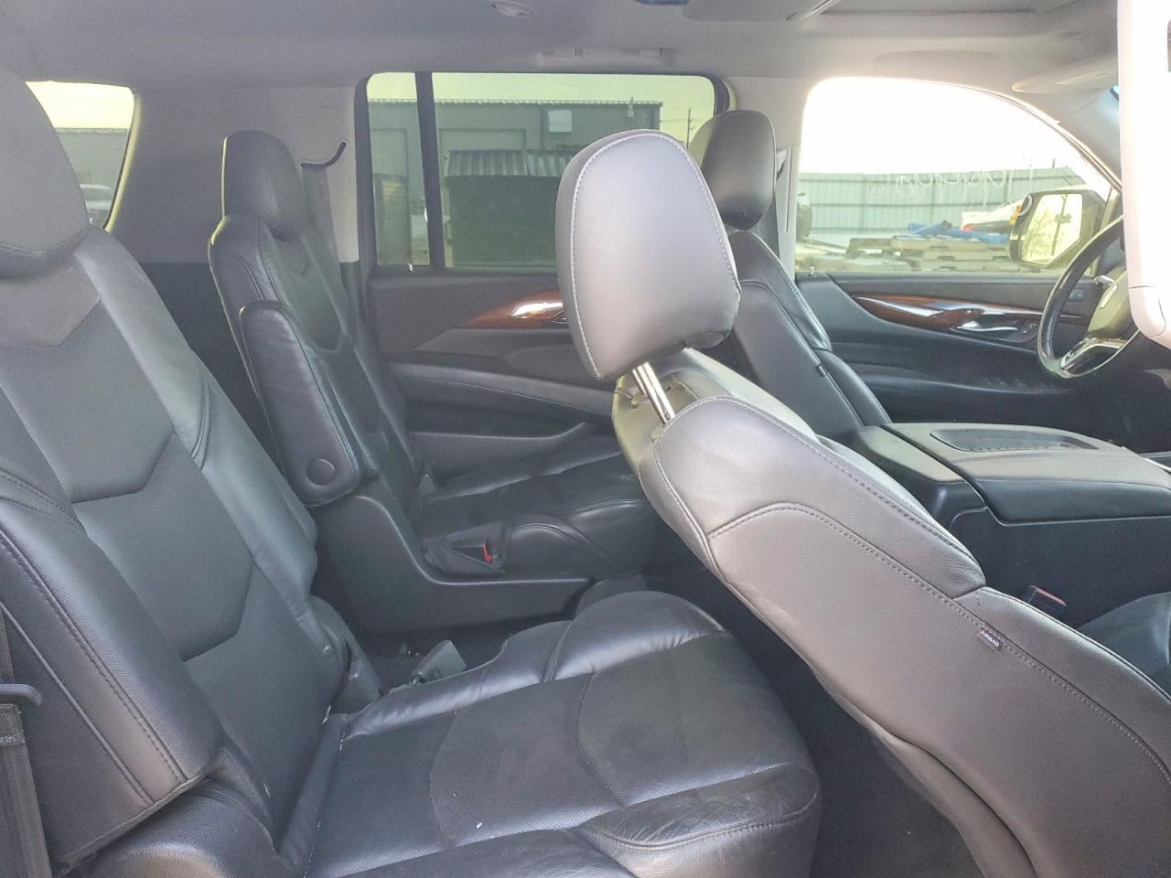 2018 CADILLAC ESCALADE