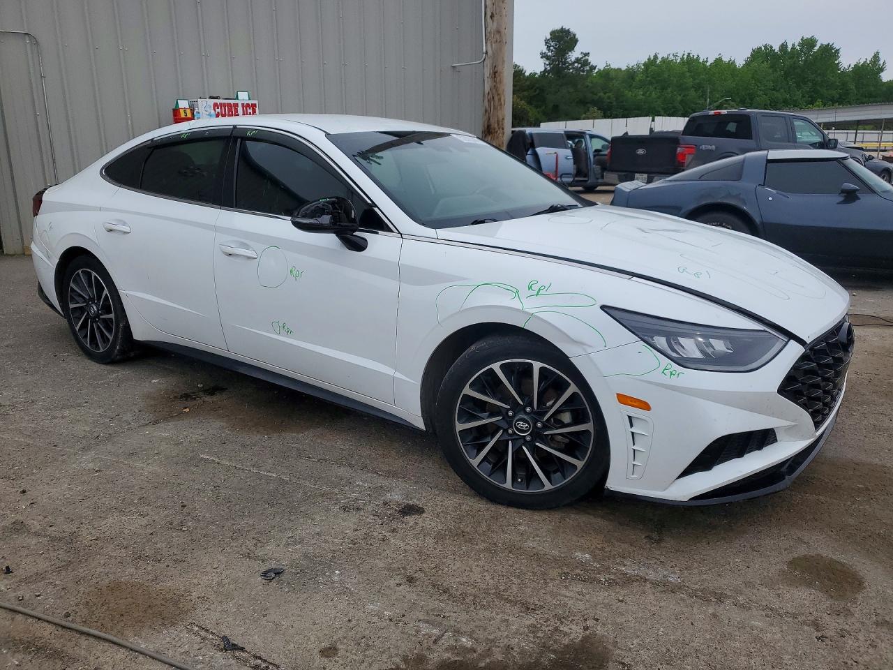 2020 HYUNDAI SONATA