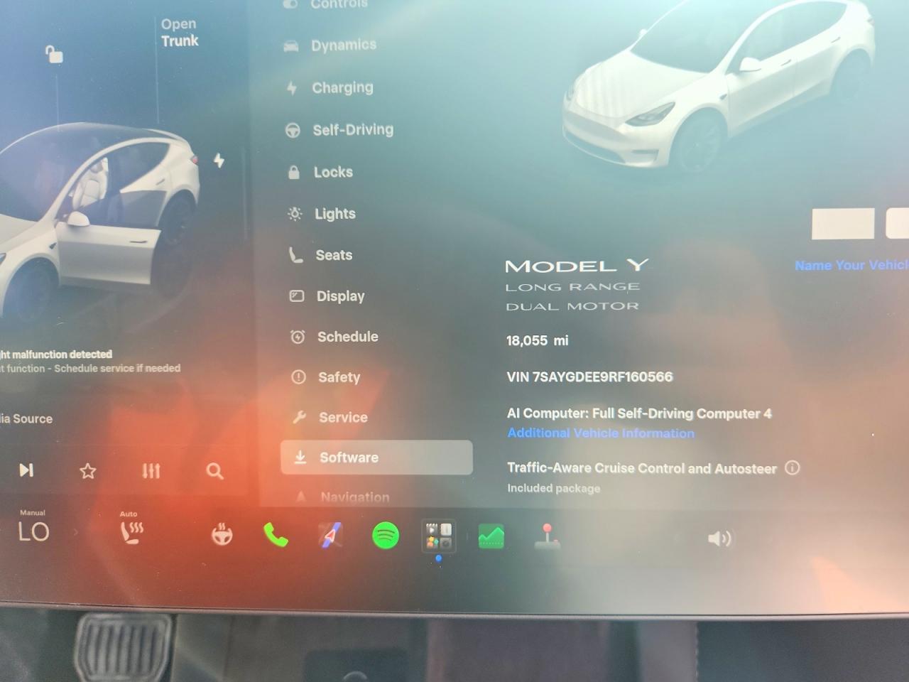2024 TESLA MODEL Y