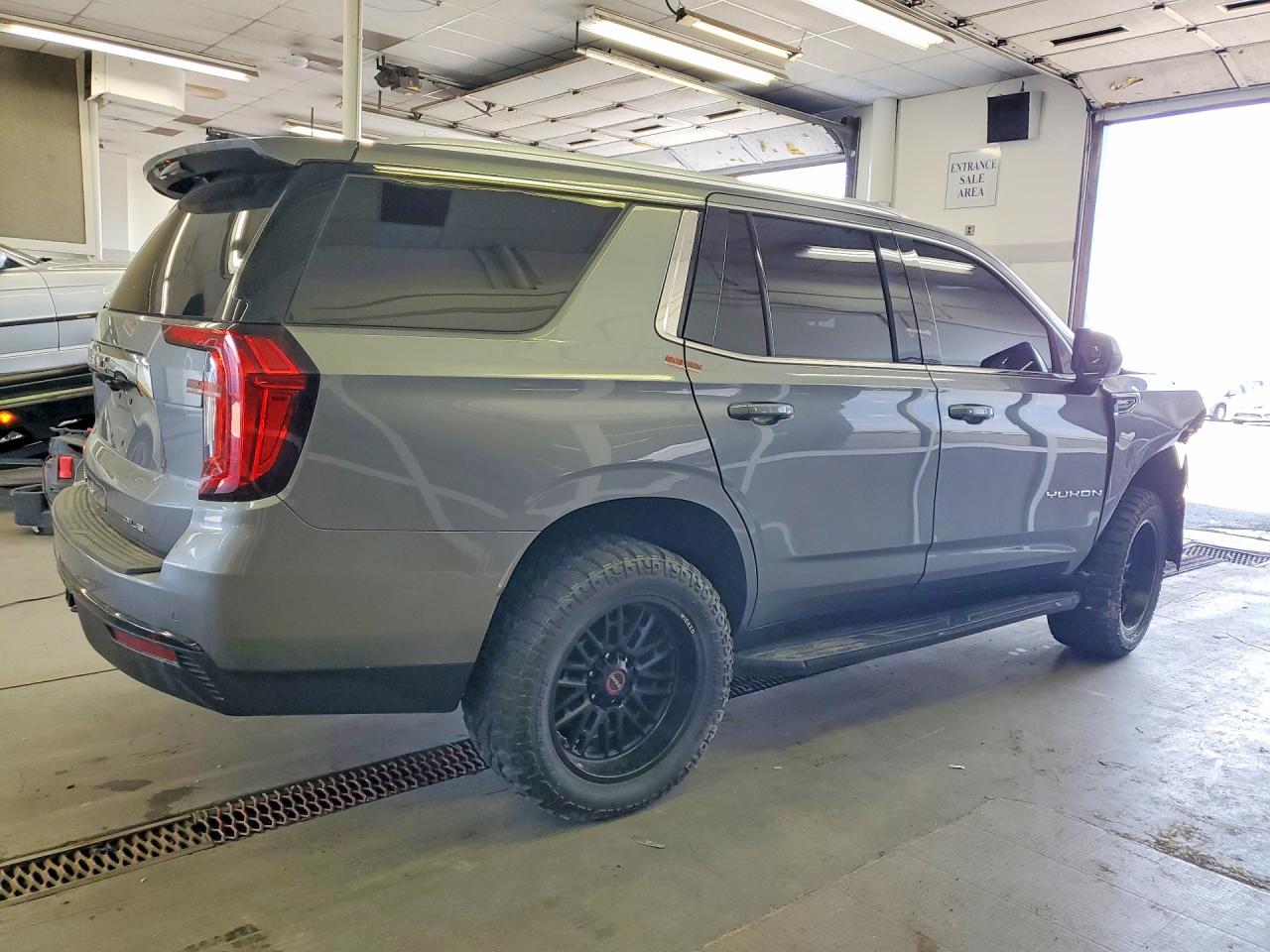 2022 GMC YUKON