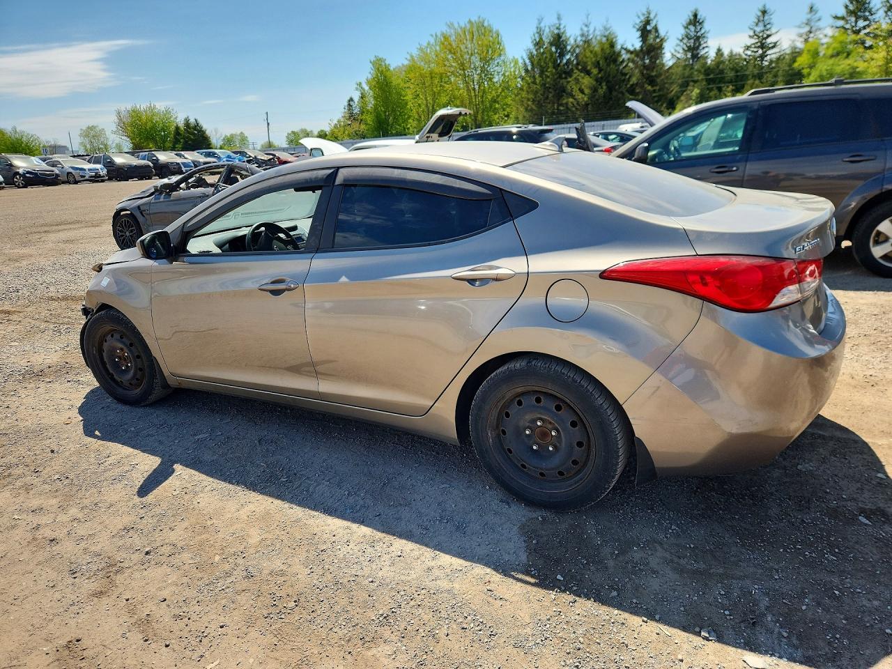 2013 HYUNDAI ELANTRA