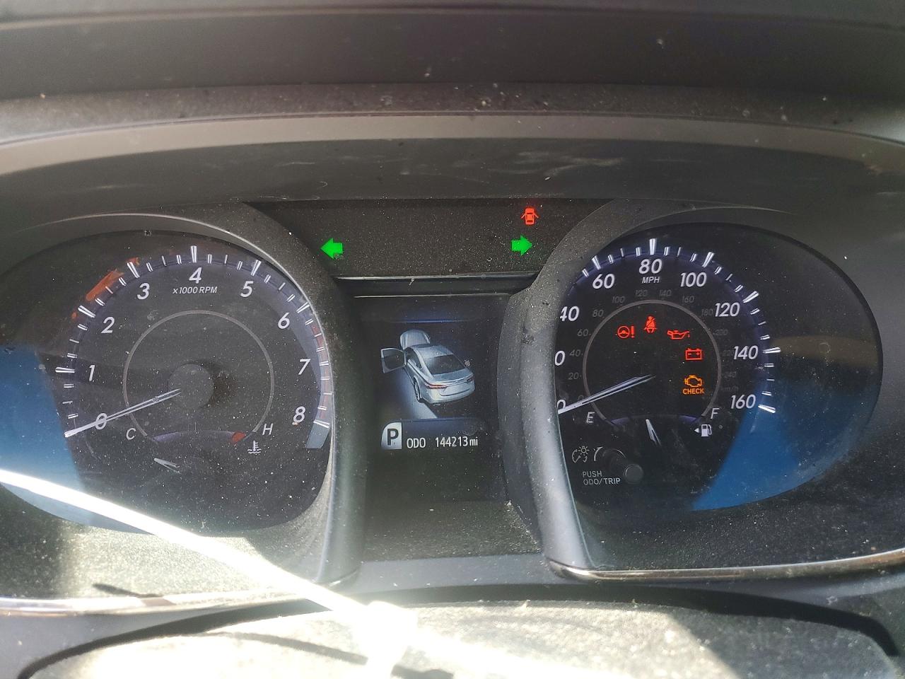 2015 TOYOTA AVALON