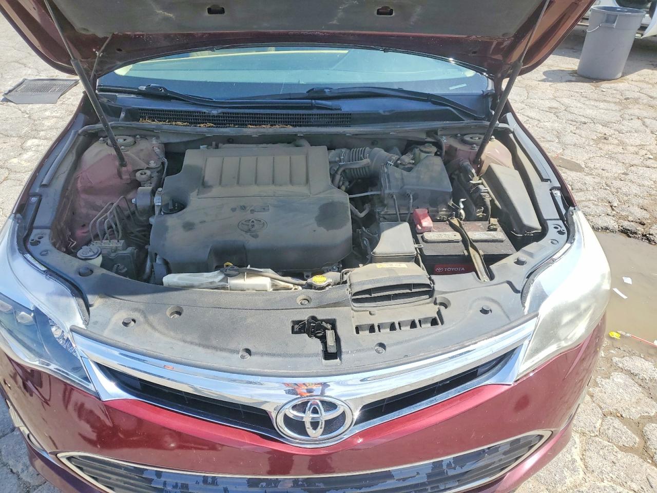 2015 TOYOTA AVALON