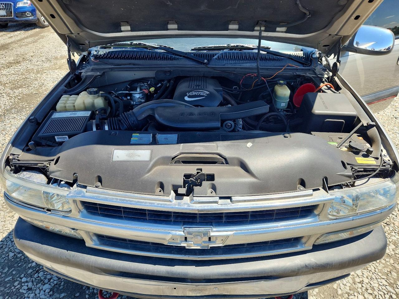 2002 CHEVROLET TAHOE