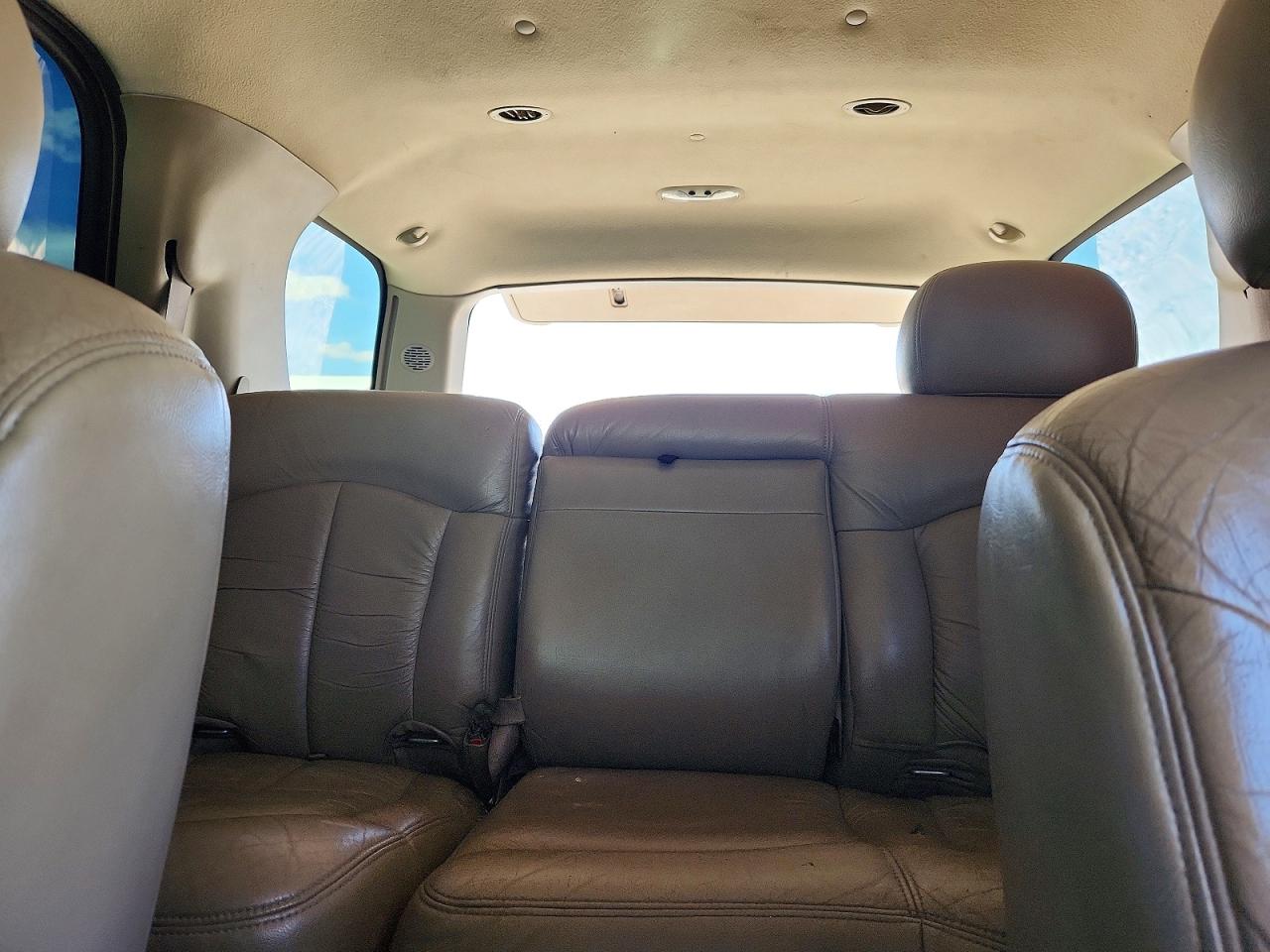 2002 CHEVROLET TAHOE