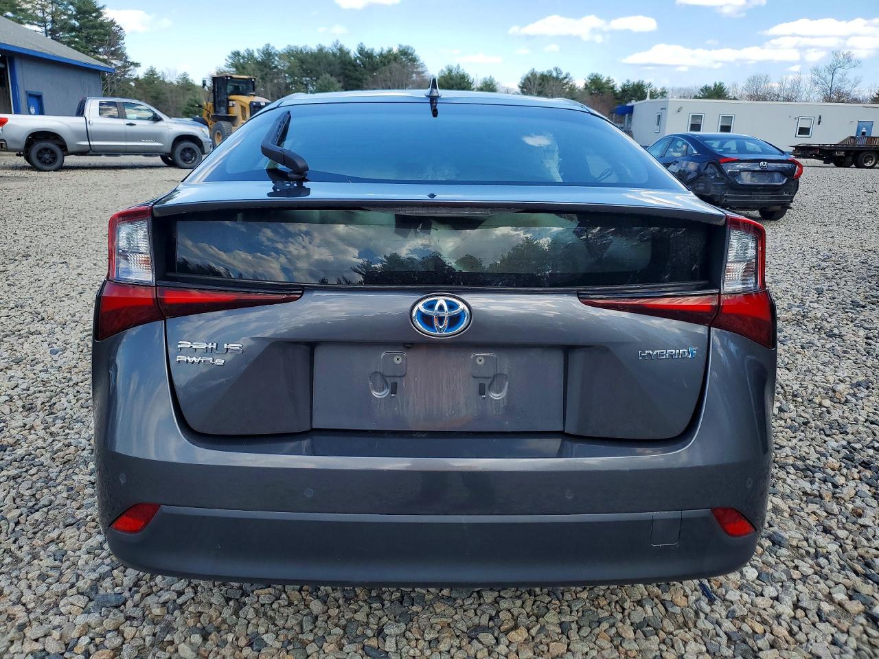 2019 TOYOTA PRIUS