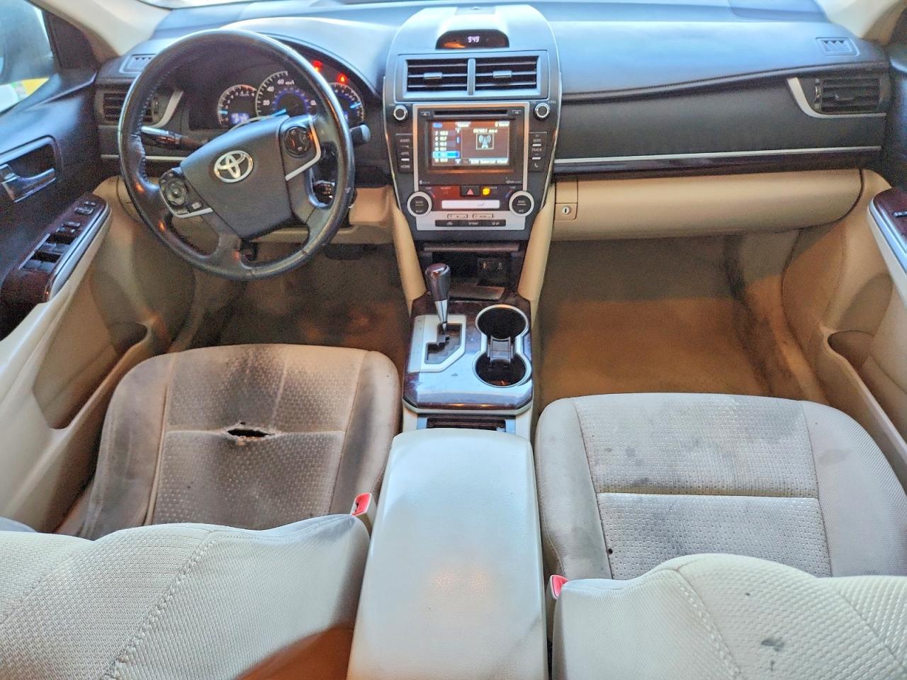 2014 TOYOTA CAMRY