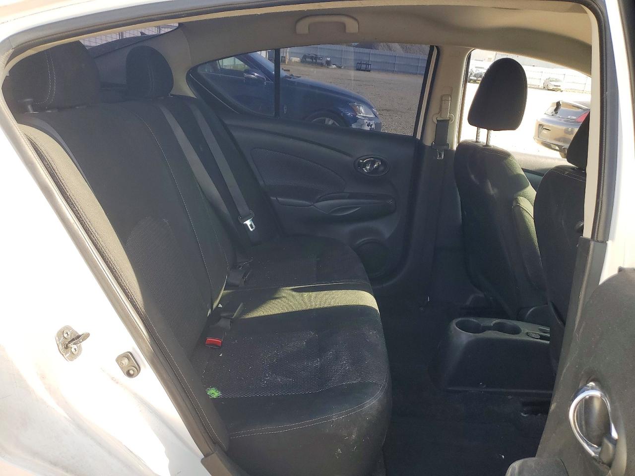 2018 NISSAN VERSA