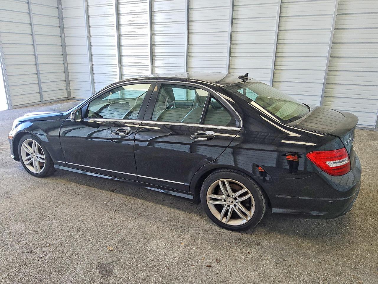 2014 MERCEDES-BENZ C-CLASS